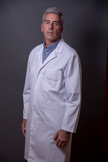 Doctor Alejandro Colls Cámara