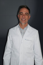 Doctor Carles Xavier Raventós Busquets