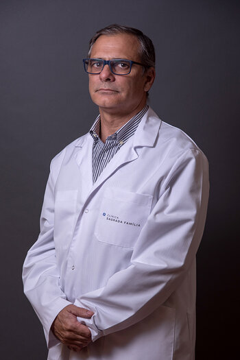 Doctor Víctor Canela Mercadé